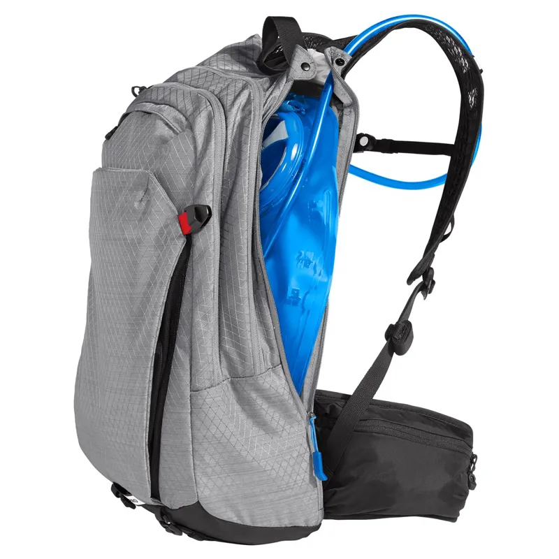 Camelbak Hawg Pro 20 Litre Hydration Pack - Grey/Black - Image 6