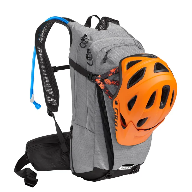 Camelbak Hawg Pro 20 Litre Hydration Pack - Grey/Black