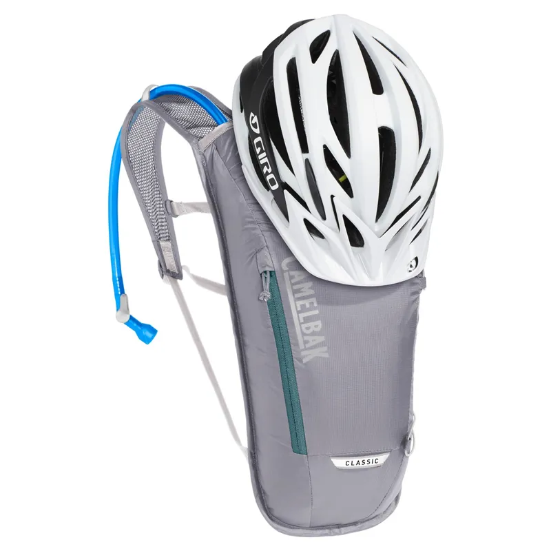 Camelbak Classic Light 3 Hydration Pack With 2L Reservoir - Gunal - Image 7