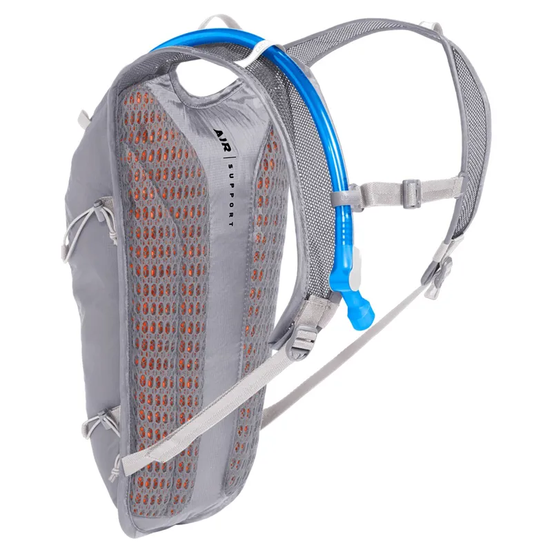 Camelbak Classic Light 3 Hydration Pack With 2L Reservoir - Gunal - Image 9
