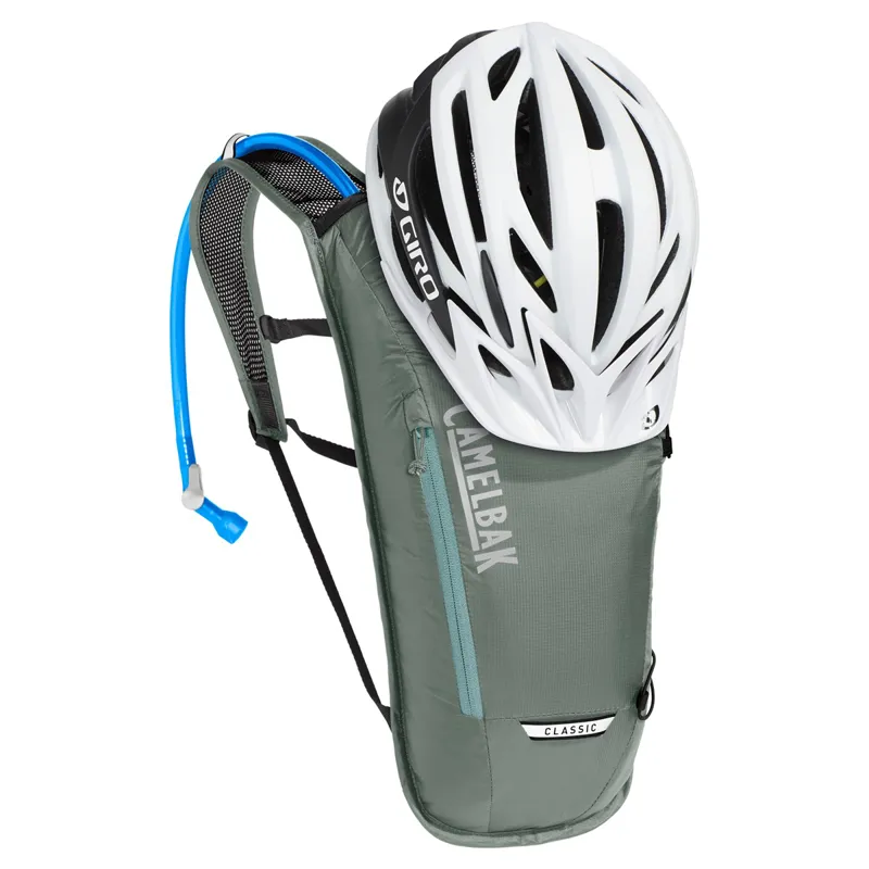 Camelbak Classic Light 3 Litre Hydration Pack - Green/Blue - Image 3