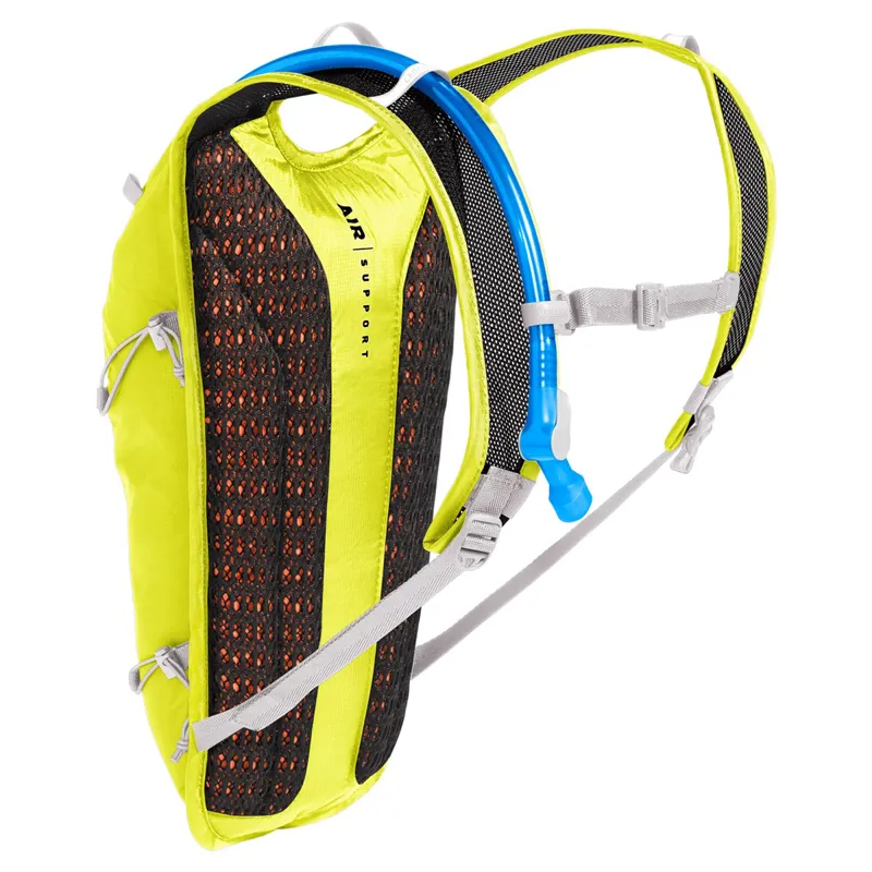 Camelbak Classic Light 3 Hydration Pack With 2L Reservoir - Yellow - Image 12
